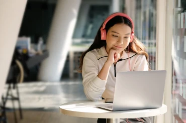 Bài tập Listening Part 3 - Multiple choice Question
